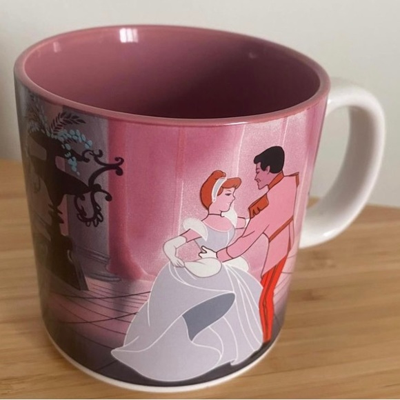Vintage Cinderella Mug 1993 - Picture 2 of 4